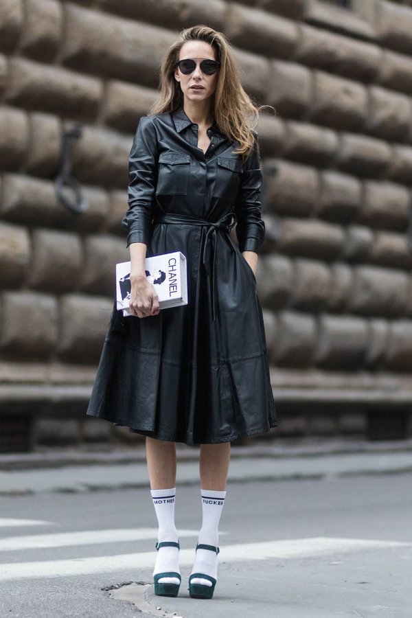 Alexandra Lapp street style in Florence