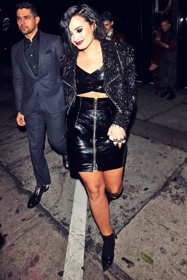 Demi Lovato dine out at Craig’s Restaurant