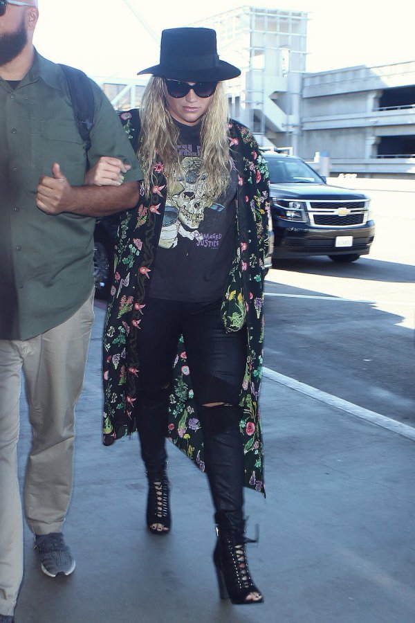 Kesha is seen at LAX