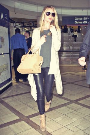 Rosie Huntington-Whiteley arriving at LAX Airport