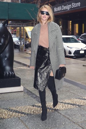 Rosie Huntington Whiteley leather style trends - Leather Celebrities